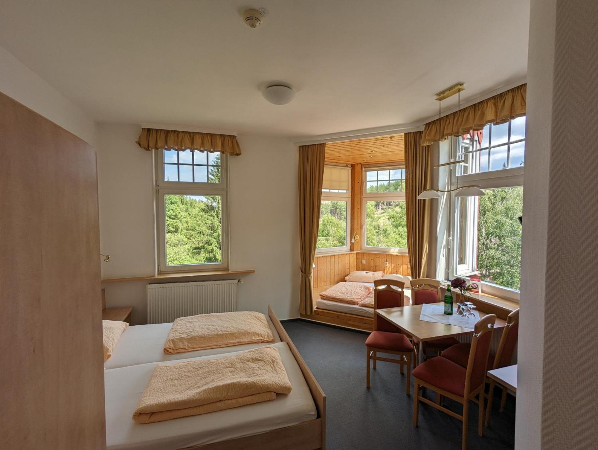 Waldgasthaus & Berghotel Steinerne Renne Wernigerode Exteriér fotografie